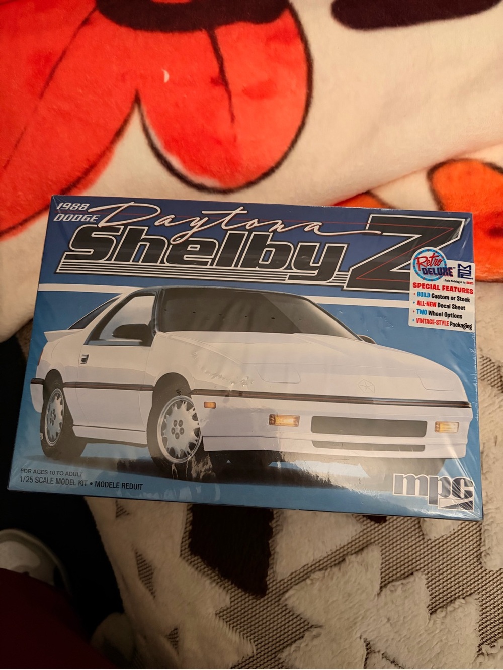 MPC 1988 Dodge Shelby Daytona Z 1:25 Model Kit- Nuevo y Sellado